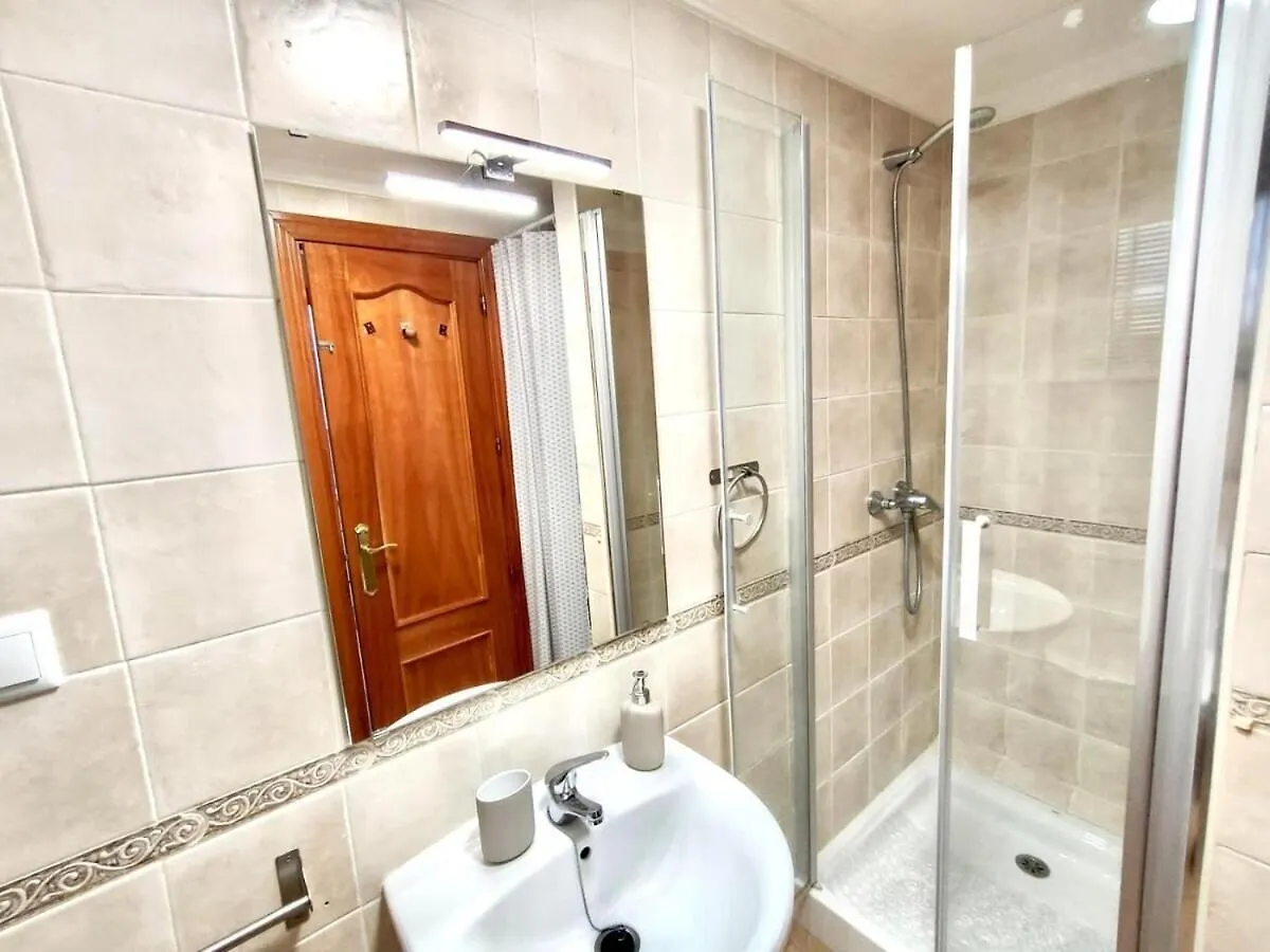 Calu Homes Torremolinos 0*,
